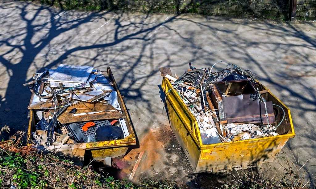 Skip Hire Cost Services in Old Woking